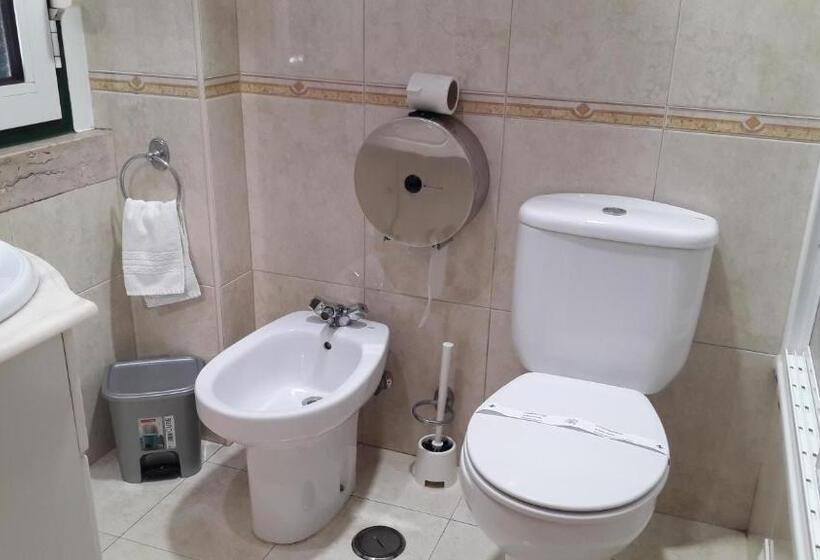 Quarto Estandar Individual, Alicante Lisboa