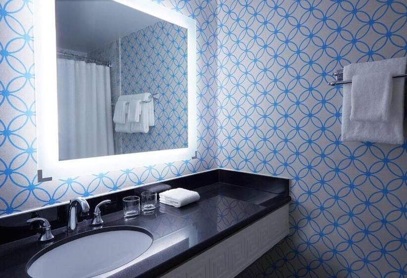 Классический Номер, Hyatt Centric Delfina Santa Monica