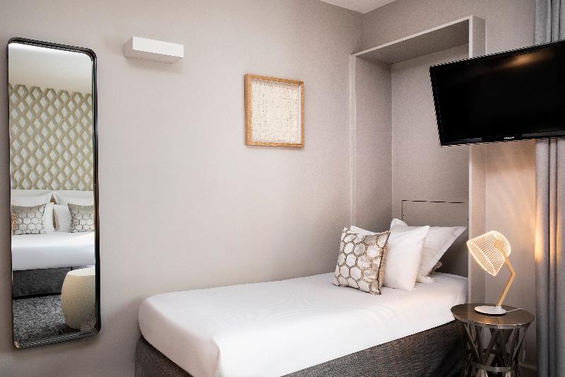اتاق استاندارد چهار تخته, Paris Bastille