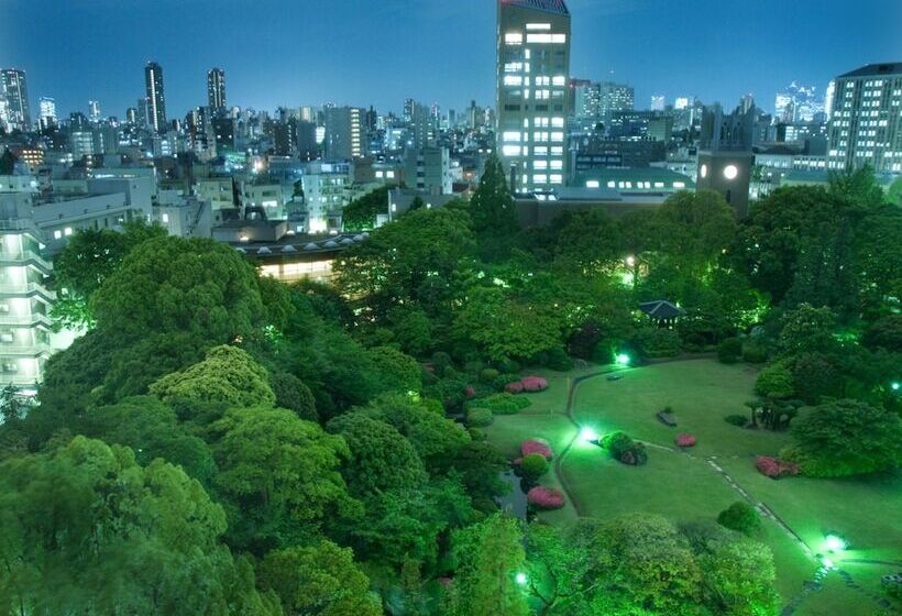 Полулюкс, Rihga Royal Hotel Tokyo