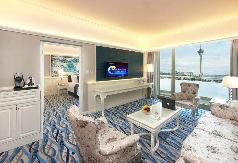 سوئیت با چشم‌انداز, Riviera Macau