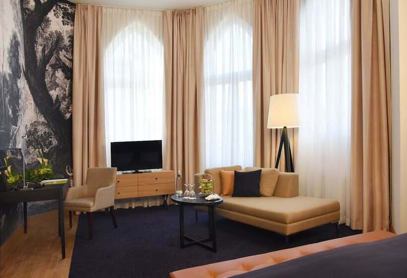Полулюкс, Steigenberger Hotel Bad Homburg