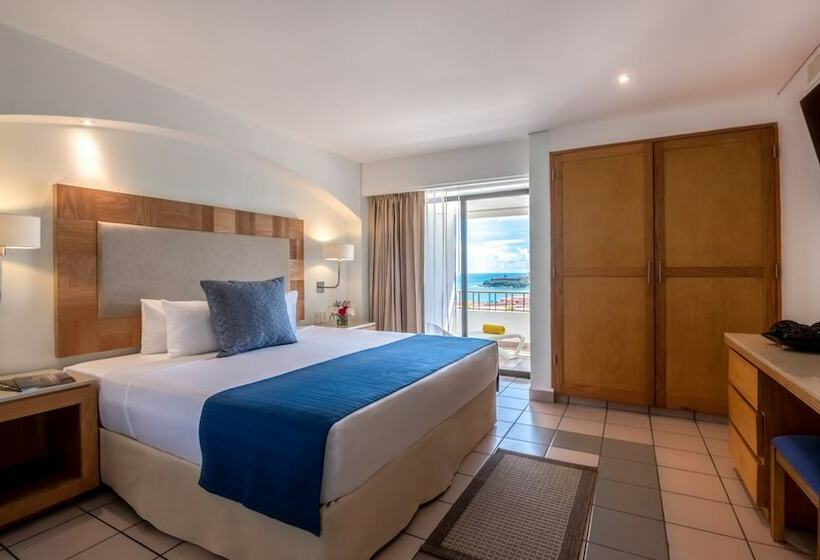 ロイヤルスイート, Park Royal Beach Huatulco   All Inclusive