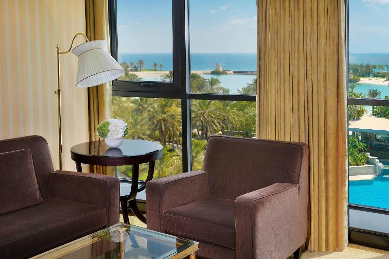 اتاق لوکس با چشم‌انداز دریا, The Ritzcarlton, Bahrain