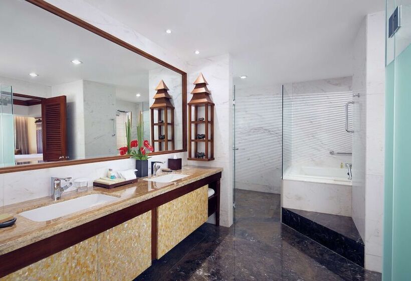 سوئیت ریاست جمهوری 2 خوابه, Hilton Bali Resort