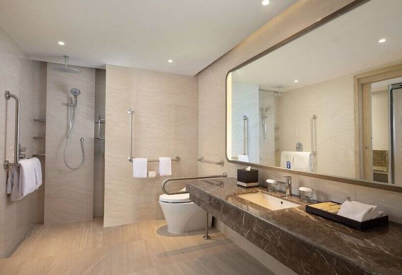 اتاق استاندارد با چشم‌انداز دریا, Hilton Bali Resort