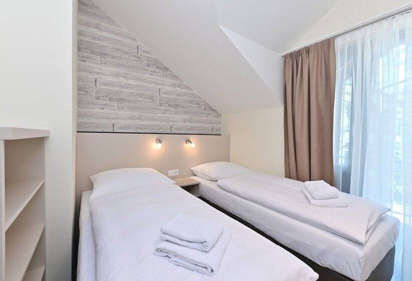 Апартаменты 2 Спальни, Aquamaris Strandresidenz Rugen
