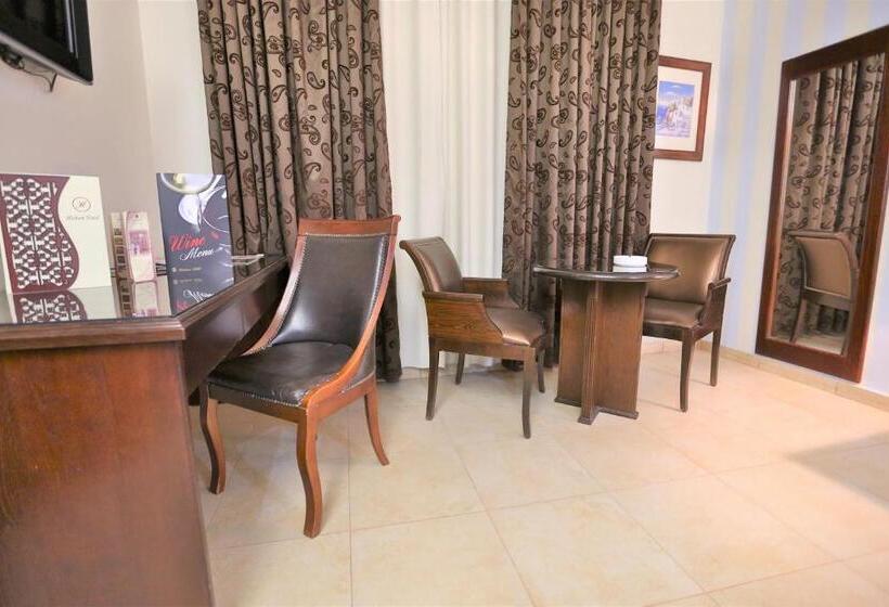 اتاق استاندارد, Hisham