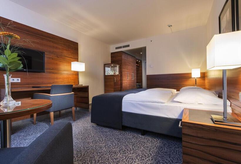 Номер Комфорт, Maritim Hotel München