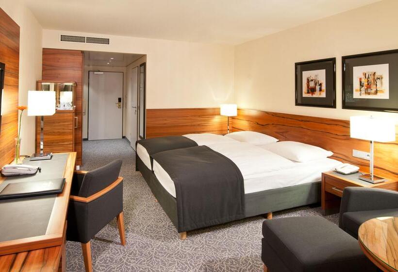 Классический Номер, Maritim Hotel München