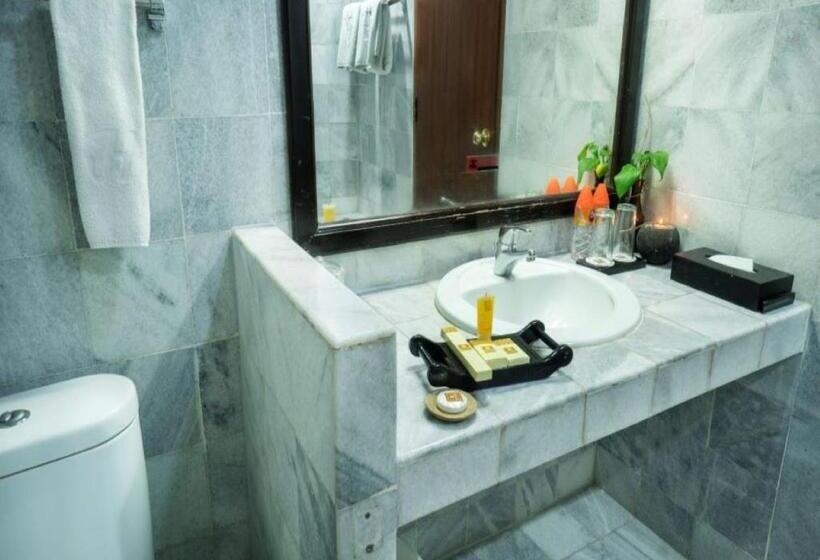 标准房带园景, The Jayakarta Yogyakarta Hotel & Spa