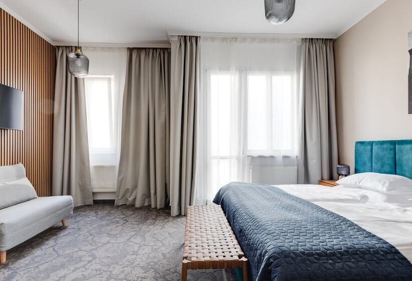 Quarto Estandar, Andante