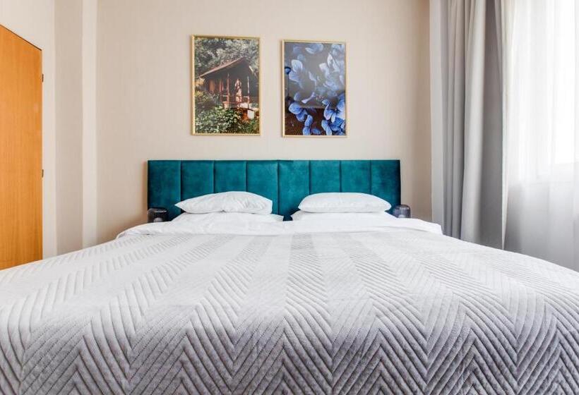 Quarto Estandar, Andante