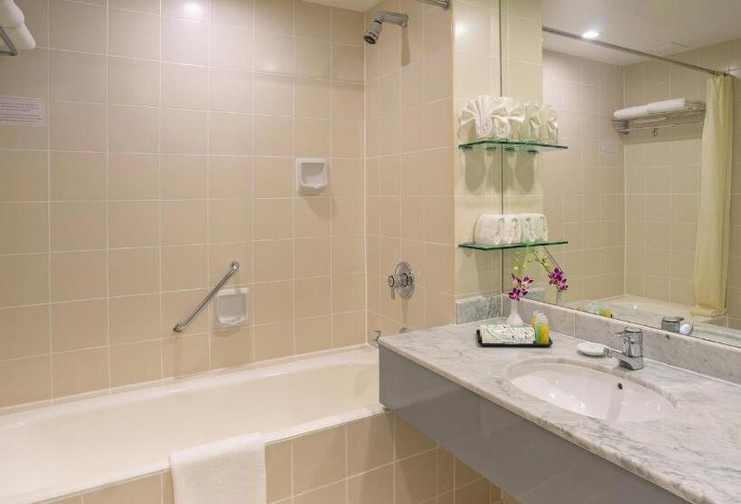 Номер Deluxe, Bayview Hotel Langkawi