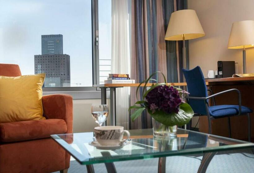 سوییت جونیور, Maritim Hotel Frankfurt