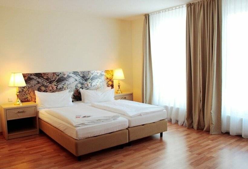 Номер Стандарт, Am Schloß Köpenick By Golden Tulip