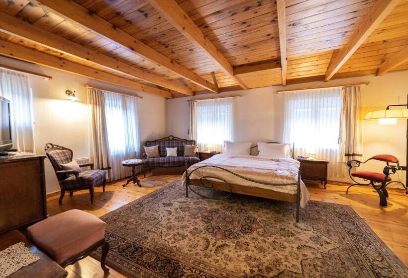 سوییت, Nomad Hotel & Glamping