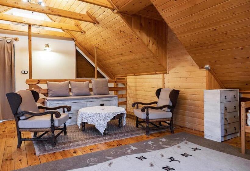 سوییت, Nomad Hotel & Glamping