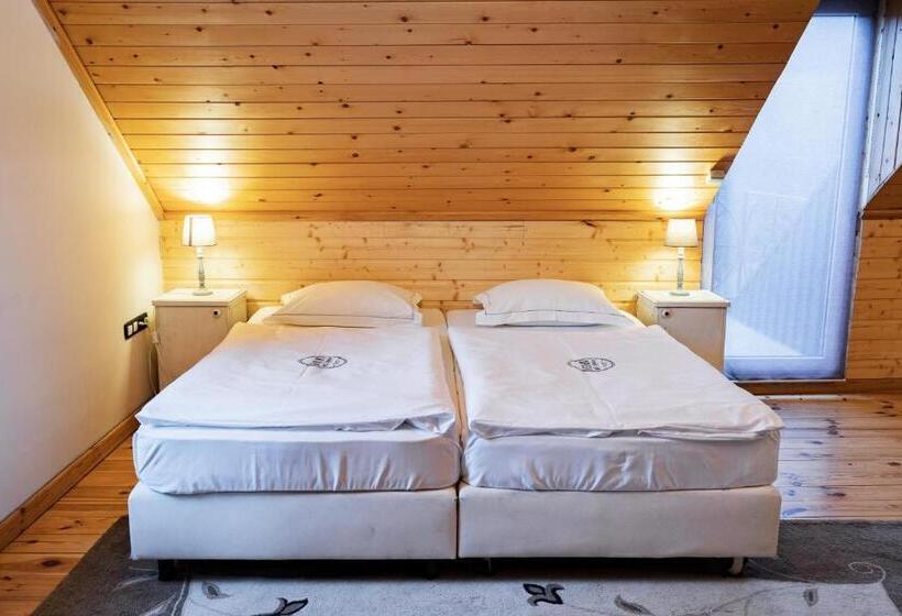 سوییت, Nomad Hotel & Glamping