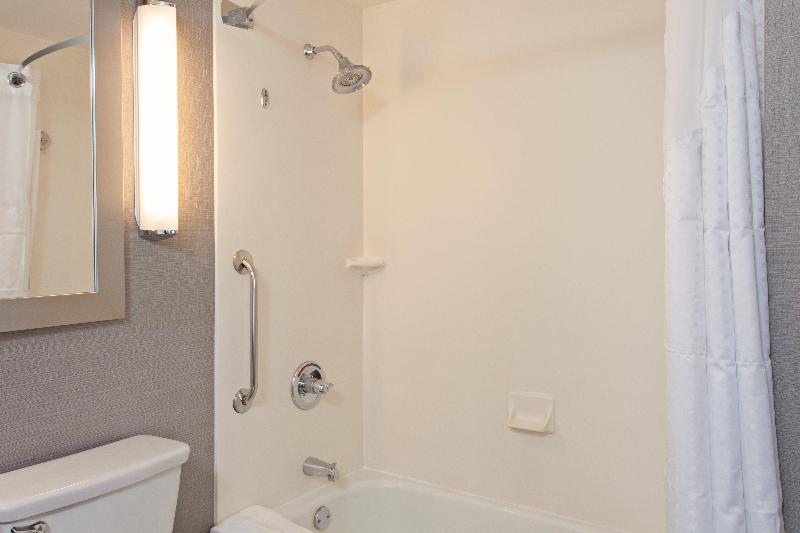 Люкс Адаптированный для Инвалидов, Holiday Inn Express Richmond, An Ihg