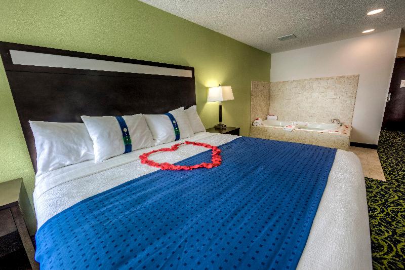 Стандартный Номер Кровать Кинг, Holiday Inn Express Richmond, An Ihg