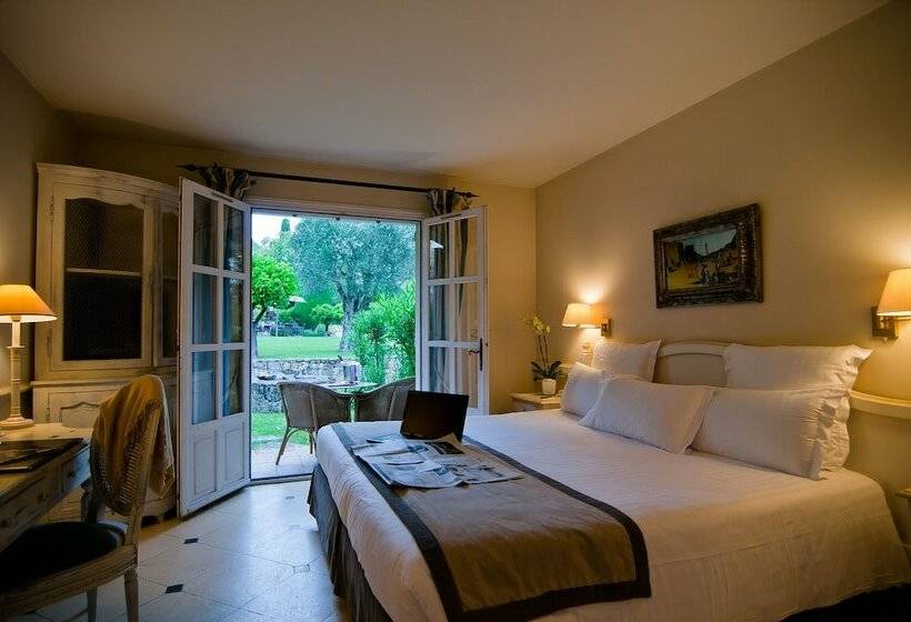 수피리어 룸, Hôtel De Mougins