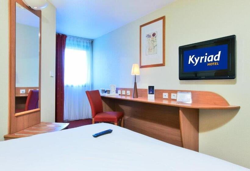 스탠다드 룸 더블 침대, Kyriad Genève St Genis Pouilly