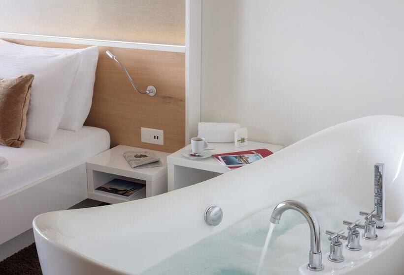 Номер Deluxe, Waldegg   Adults Only