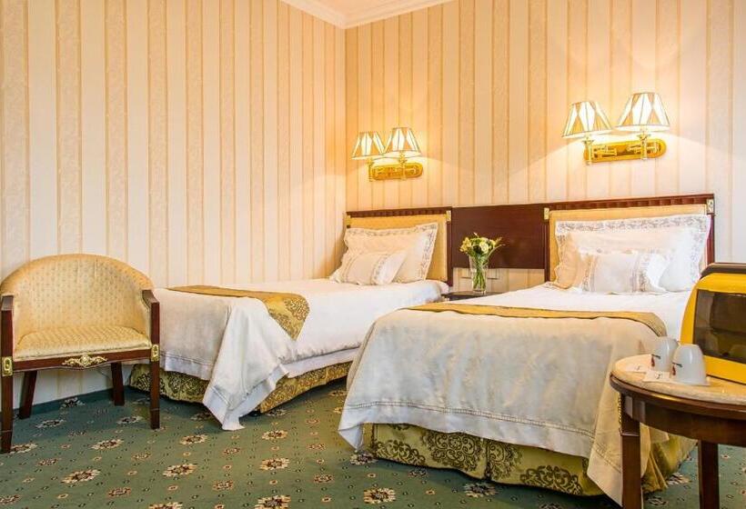 اتاق استاندارد, Palace Hotel Polom