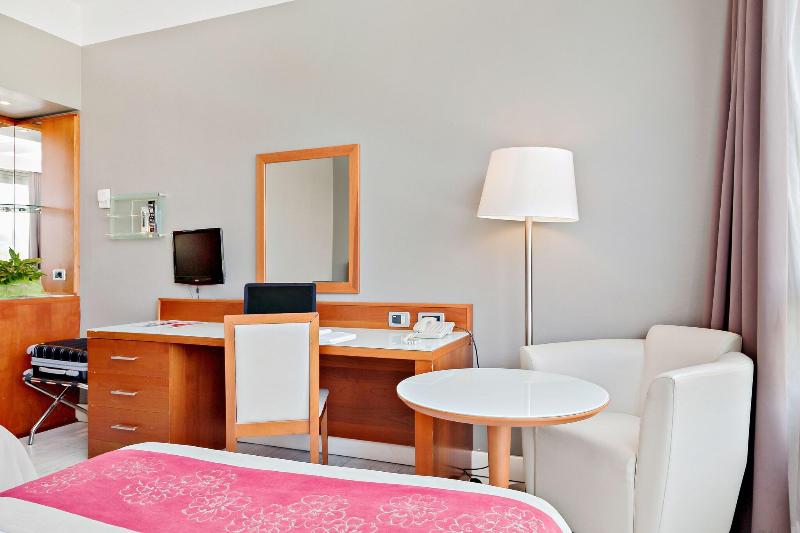 اتاق کلاسیک, Italiana Hotels Florence