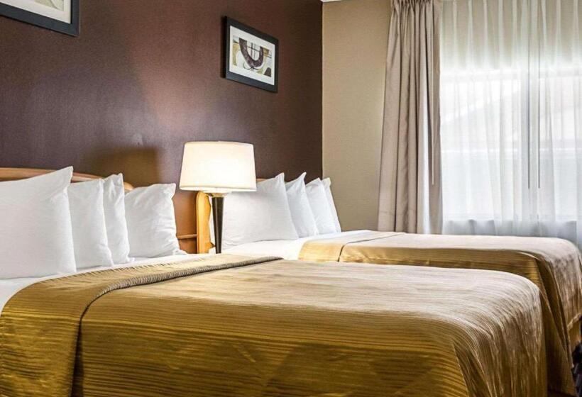 스위트, Quality Suites Near West Acres