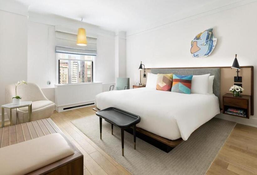 Deluxe Suite King Bed, Hotel Seville Nomad