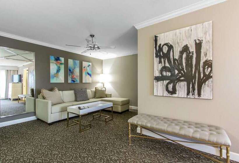 스위트, The Burgundy Hotel, Tapestry Collection By Hilton