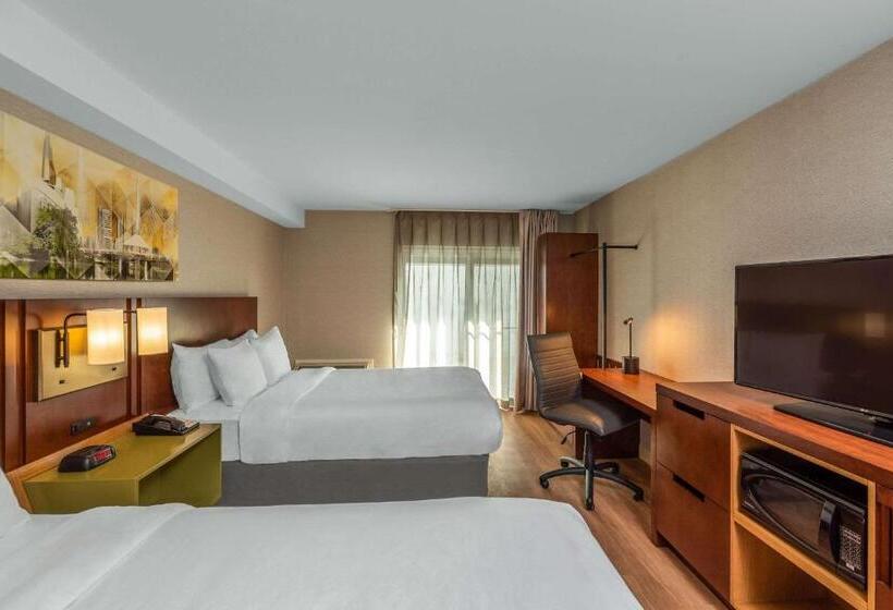 Quarto Estandar Cama Queen, Comfort Inn Airport