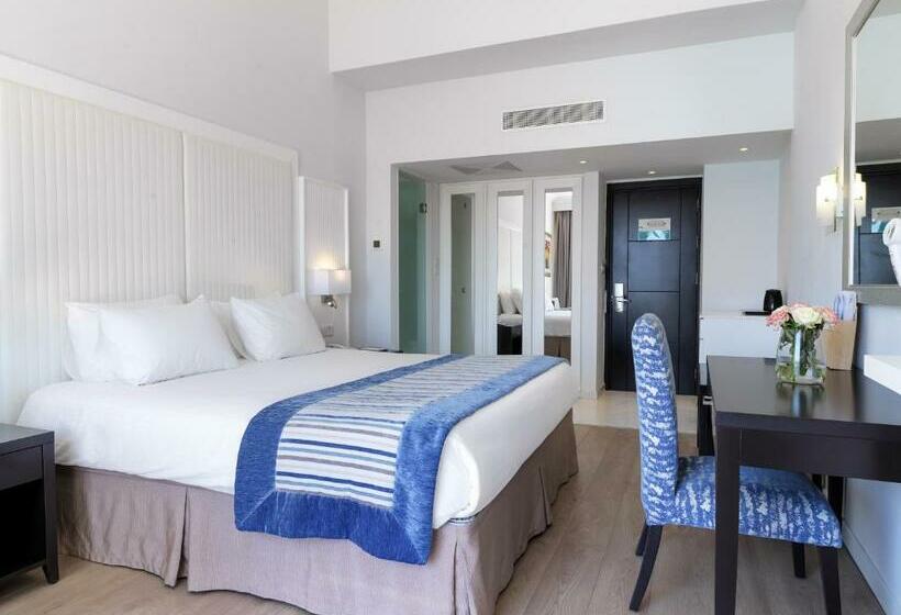 带观景的豪华间, Olympic Lagoon Resort Ayia Napa