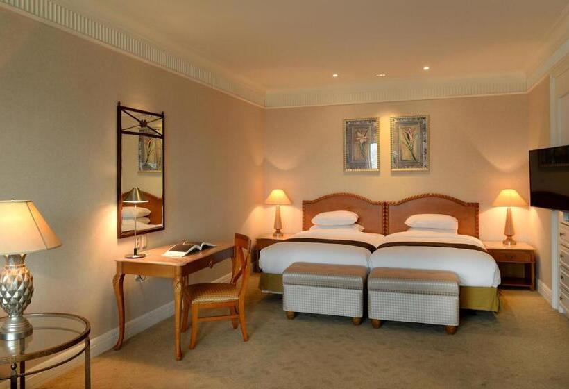 سوییت با چشم‌انداز کوه, Jeju Oriental Hotel & Casino