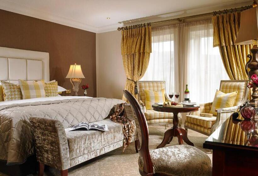 디럭스 룸 킹사이즈 침대, Muckross Park Hotel & Spa