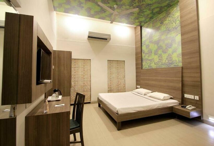 חדר דלוקס, Taj Mahal Hotel Abids