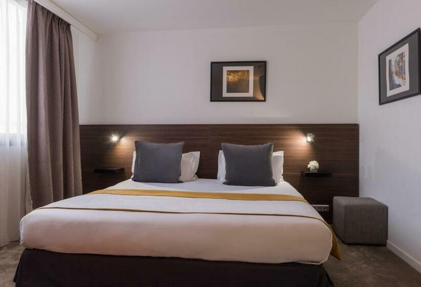 Номер Стандарт Трехместный, Best Western Le Galice Centre Ville