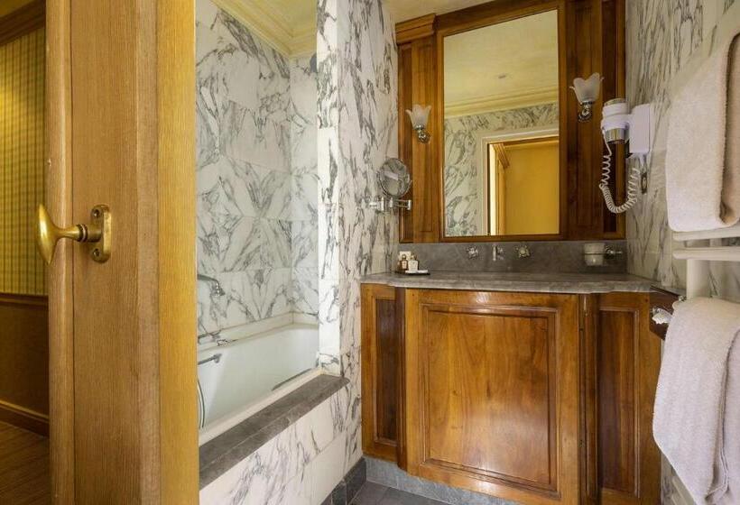 Suite, Chambiges Elysees