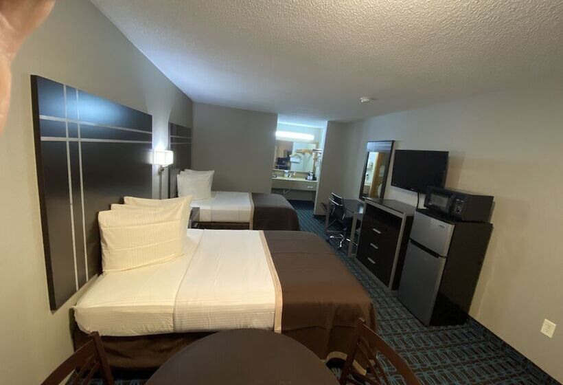 Номер Стандарт 2 Двуспальные Кровати, Deluxe Inn   Fayetteville I 95