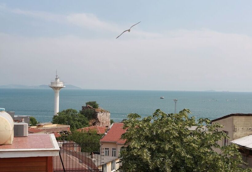 اتاق استاندارد با چشم‌انداز دریا, Dersaadet Hotel Istanbul