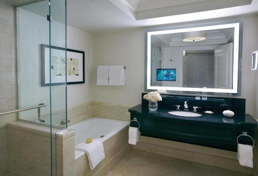 سوییت اجرایی, Four Seasons Hotel Las Vegas