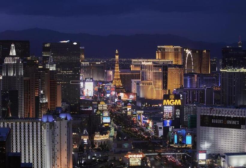 سوئیت با چشم‌انداز, Four Seasons Hotel Las Vegas