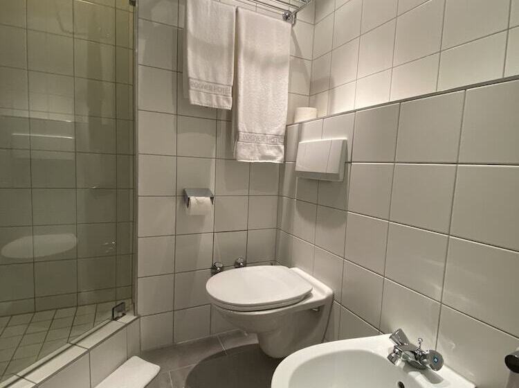 스탠다드 도시전망 룸, Rogner Hotel Tirana