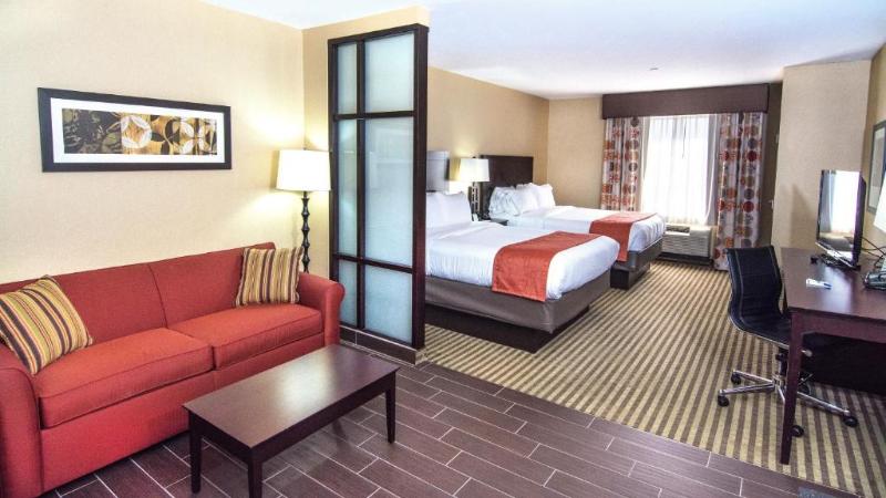 스탠다드 스튜디오, Country Motel Ipswich