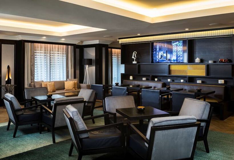 이그제큐티브 룸, Hilton Vienna Plaza