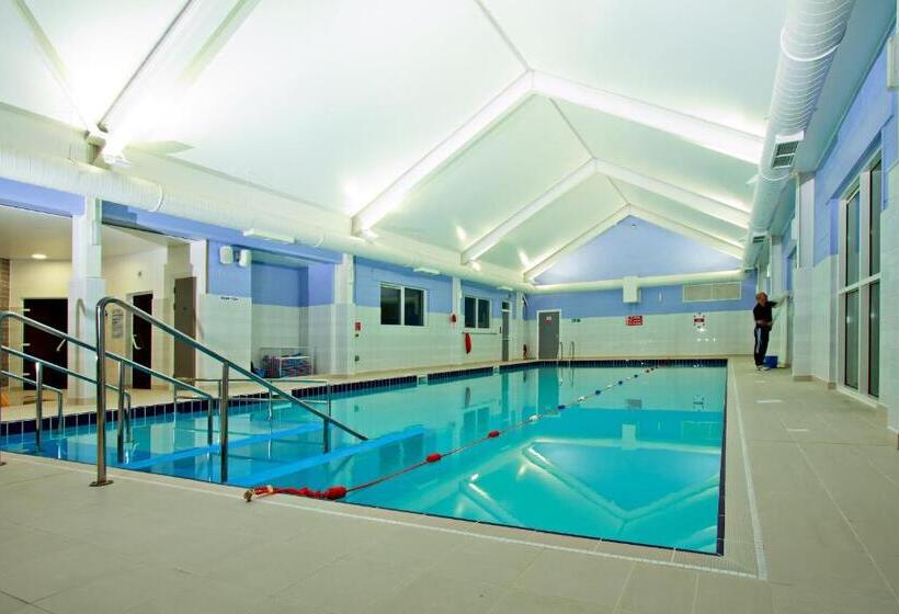 Семейный Номер, Best Western Balgeddie House