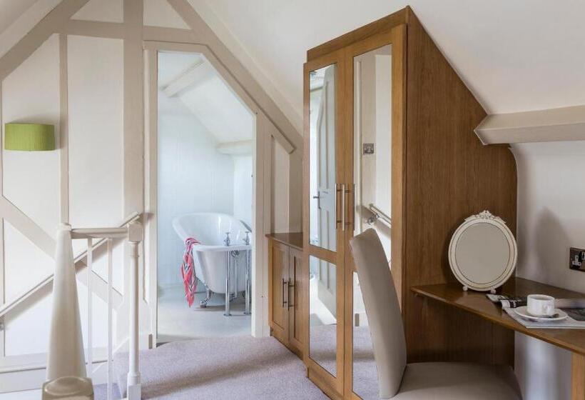 اتاق سوپریور, Banbury Wroxton House