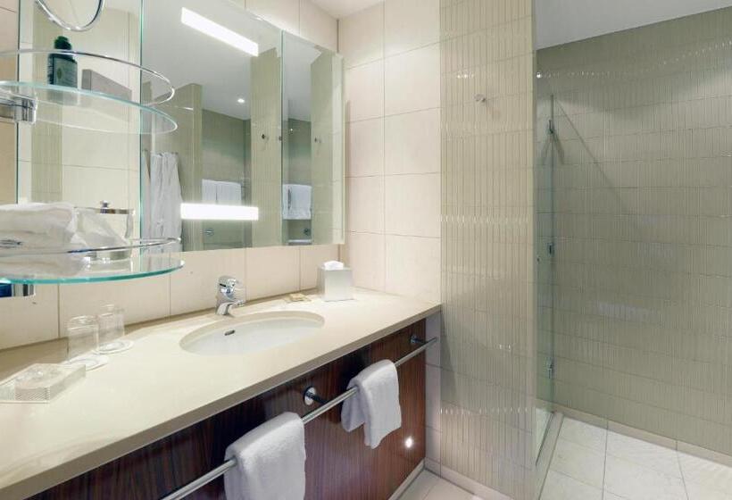 Президентский Люкс, Canary Riverside Plaza